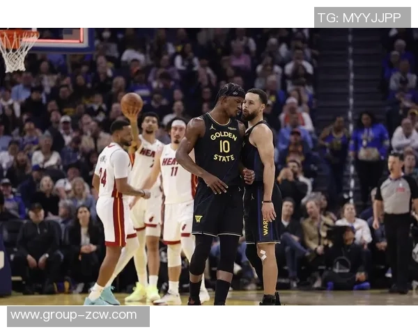 巴特勒火力全开16投10中罚球15中13独揽33分7篮板4助攻3抢断却难救球队