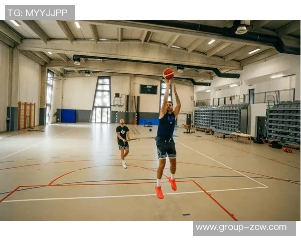 NBA球队为何不常进行战术训练背后的原因揭秘 NBA球队为何不常进行战术训练背后的原因揭秘
