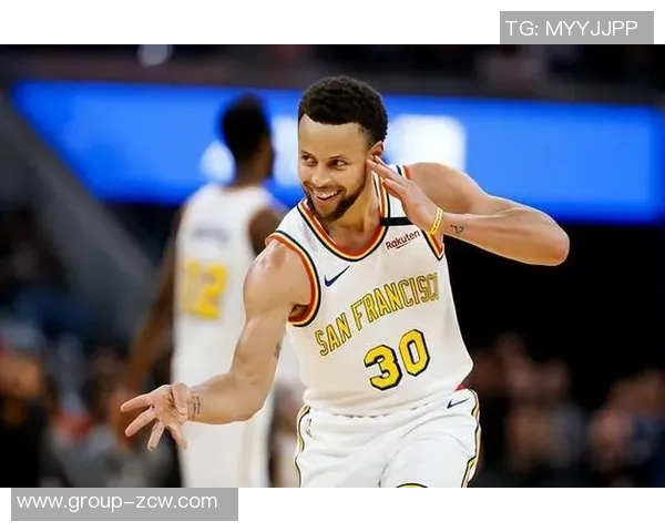 路威建议库里转型为雷阿伦式定点射手迎接职业生涯新阶段